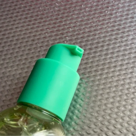 iNNBEAUTY Project Keep It Clean Hydrating Gel Cleanser, 6.7oz - Picture 3 of 3